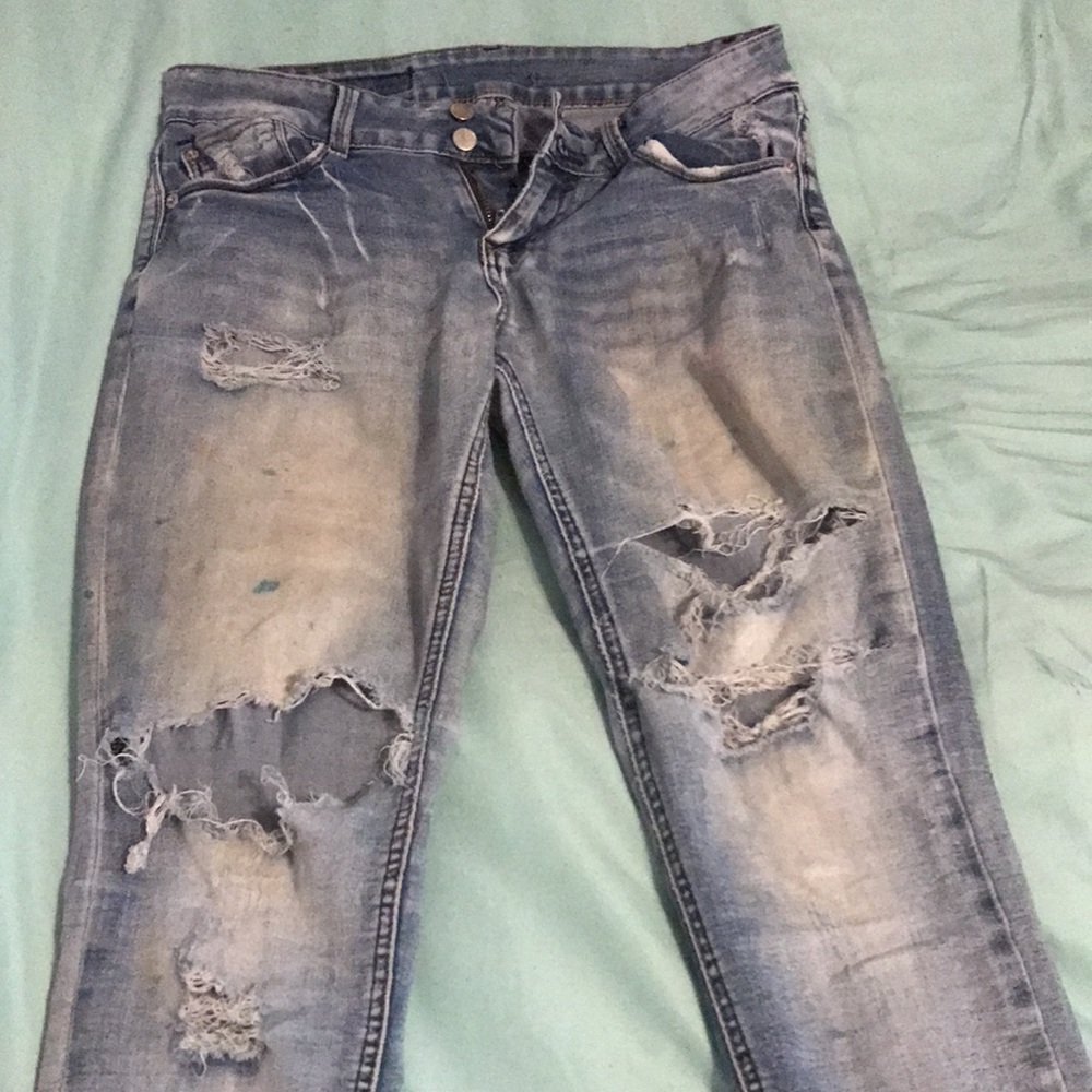 Ripped skinny jeans, Rue21, sz8 - Picture 2 of 3